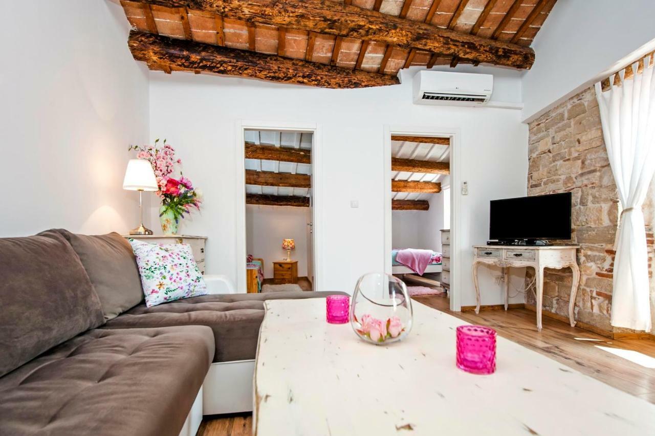 Apartment Casa Alek 罗维尼 外观 照片